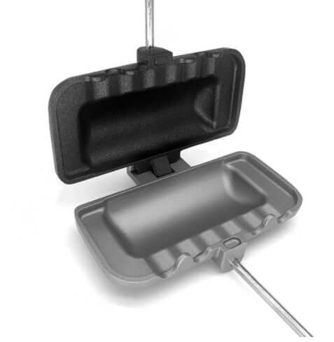 Open cast iron sandwich maker with handles for grilling or toasting