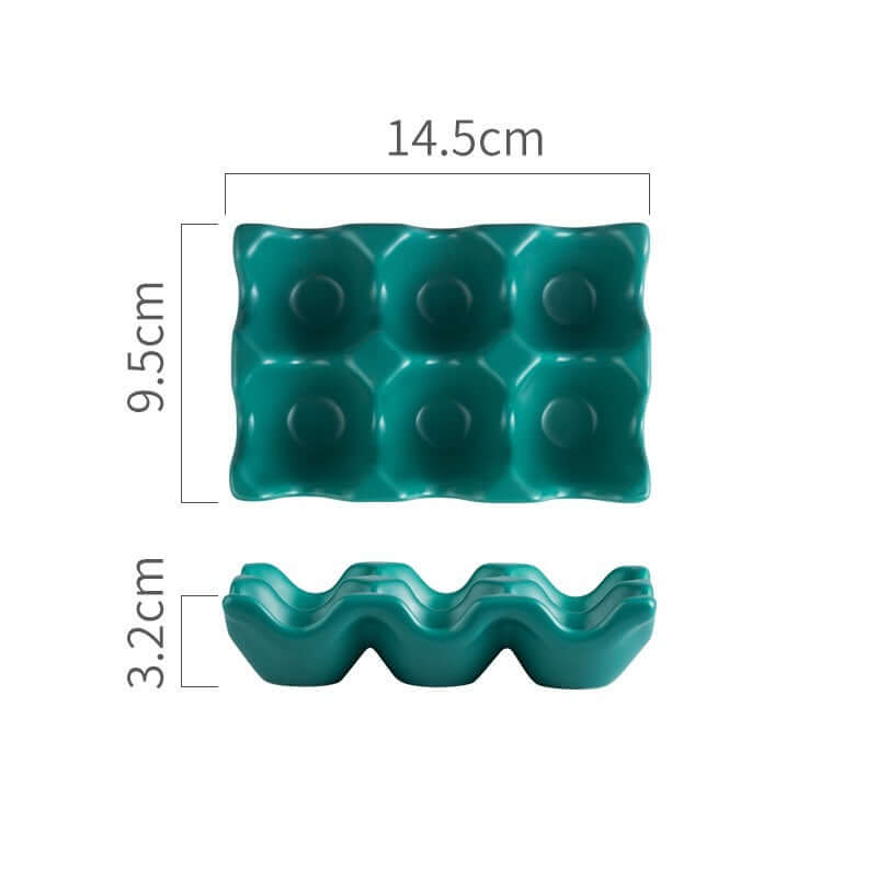 Green plastic egg holder tray for 6 eggs, with measurements in centimeters shown.