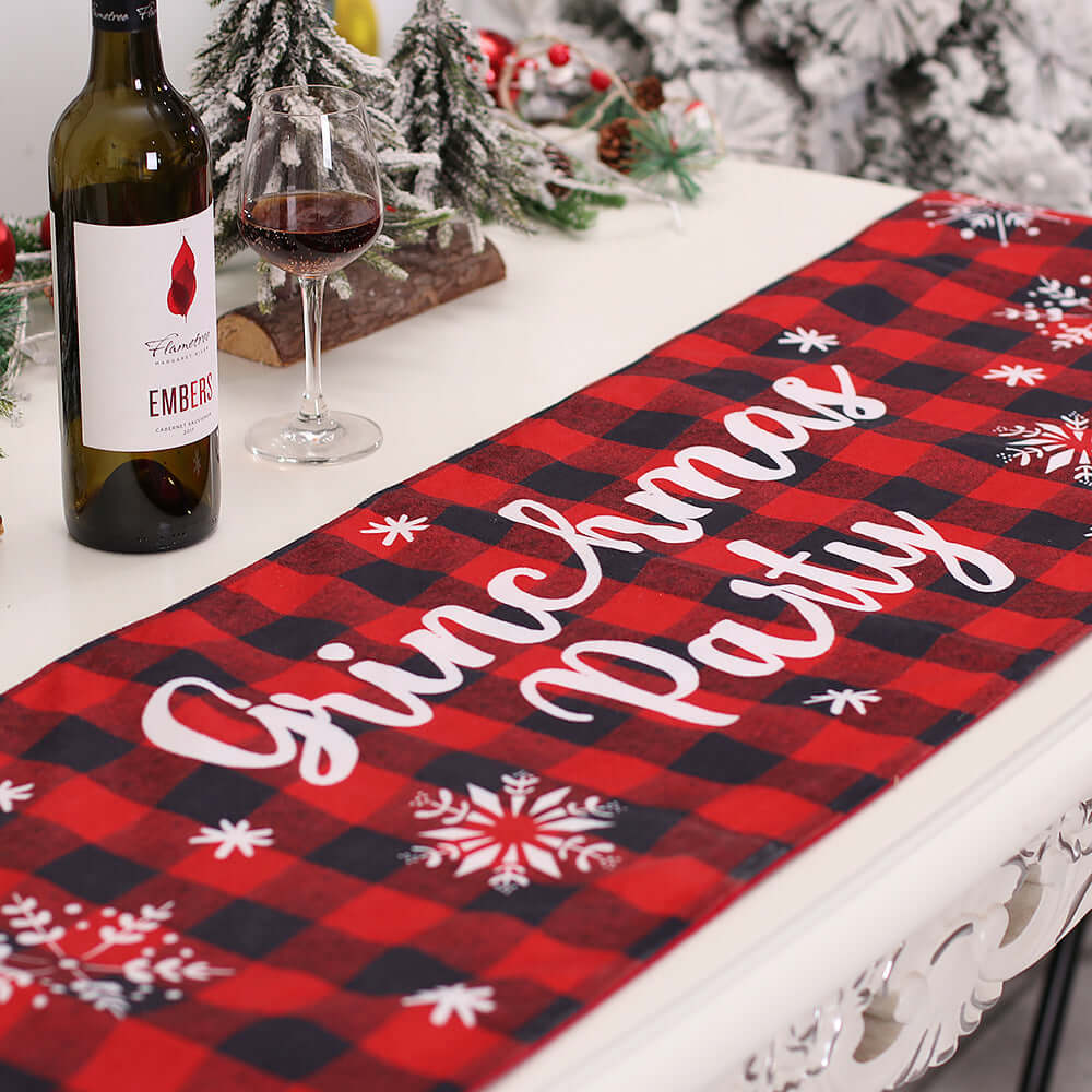 Christmas table setting with red plaid &